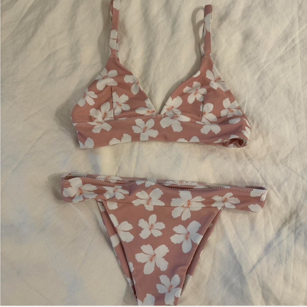 Lokahi Swimwear Floral Hibiscus Pink Triangle Bikini Set with White Blossoms